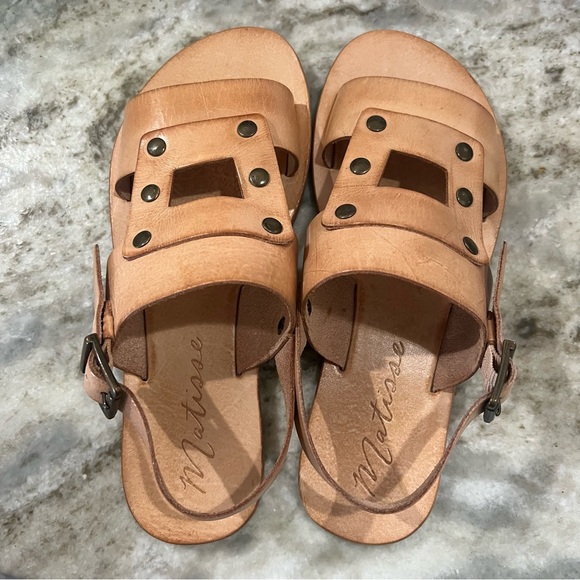NEW Matisse Starcrossed Naked Beige Leather Brazilian Sandals Size 6 - Picture 2 of 6